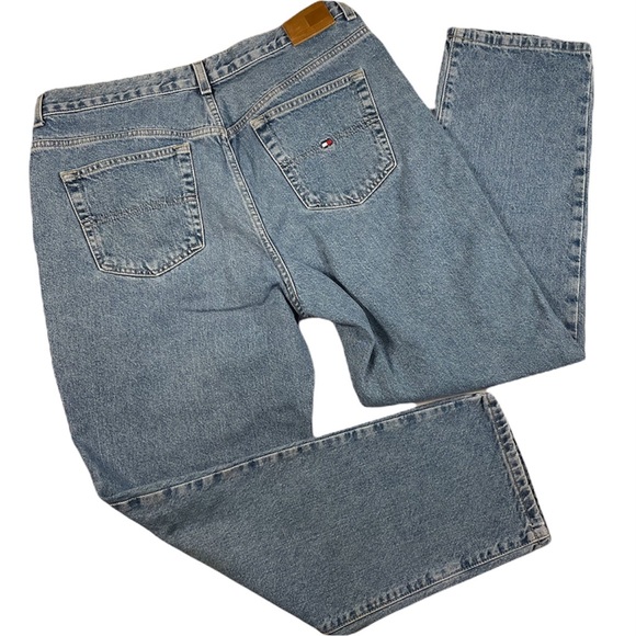 Tommy Hilfiger 2003 High Rise Straight Relaxed Leg Light Wash Mom Jeans Size 14 - Picture 8 of 16